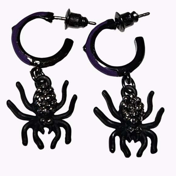 Spider Drop Earrings Halloween Hoop Black Purple Womens Costume Jewelry - Picture 1 of 6